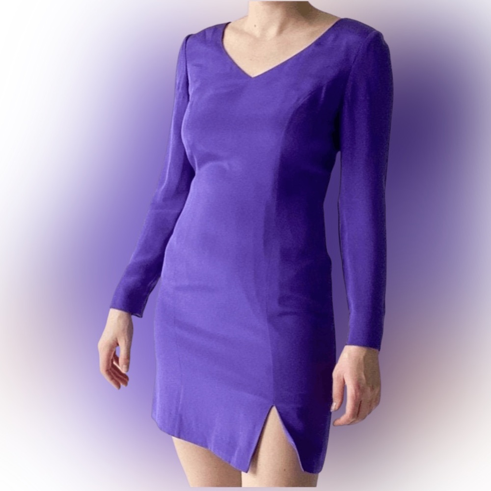 Hugo Buscati Collection 100% Silk Purple Long Sleeve Mini Dress with small slit